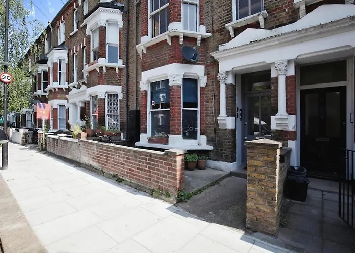 Cozy 2Br Flat Central London Sleeps 3